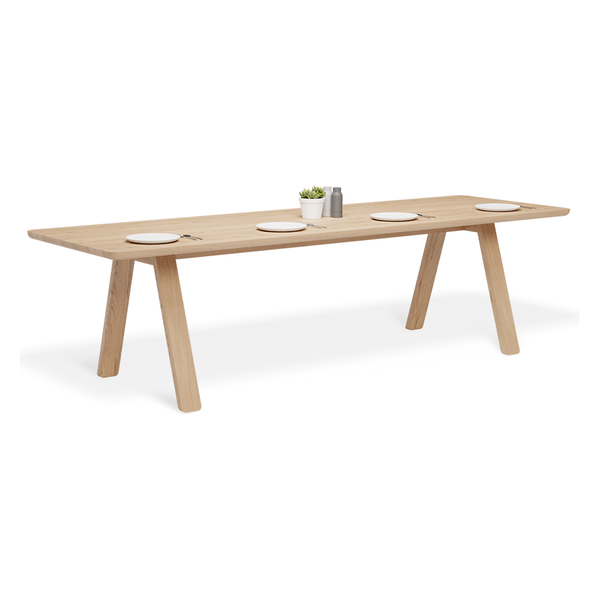 Stelvio Dining Table